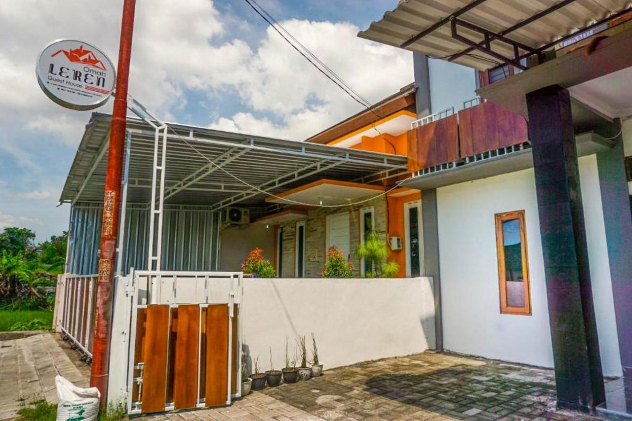 Omah Leren Mitra Reddoorz Near Gembiraloka Zoo Yogyakarta Hotell Exteriör bild