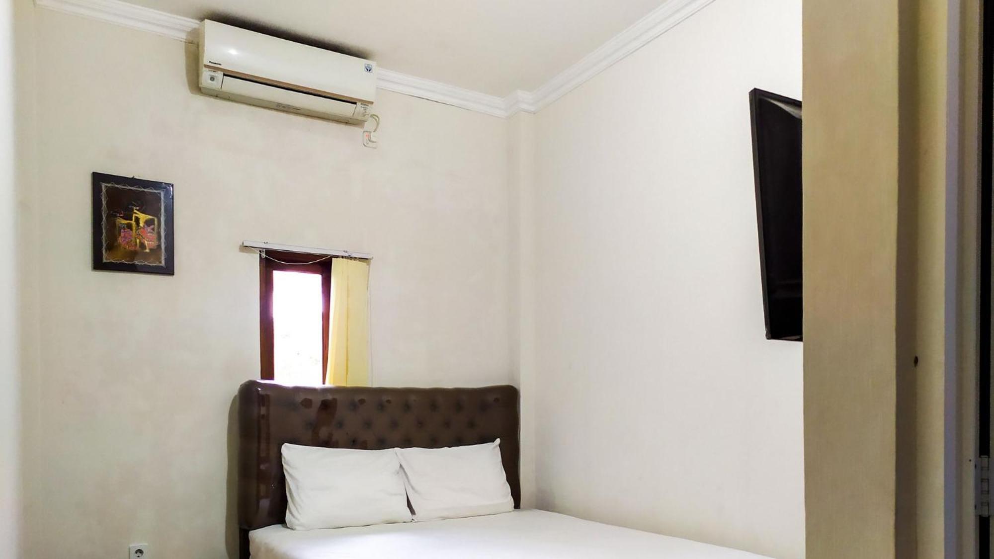 Omah Leren Mitra Reddoorz Near Gembiraloka Zoo Yogyakarta Hotell Exteriör bild