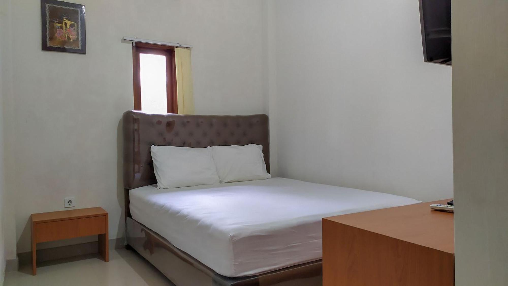 Omah Leren Mitra Reddoorz Near Gembiraloka Zoo Yogyakarta Hotell Exteriör bild