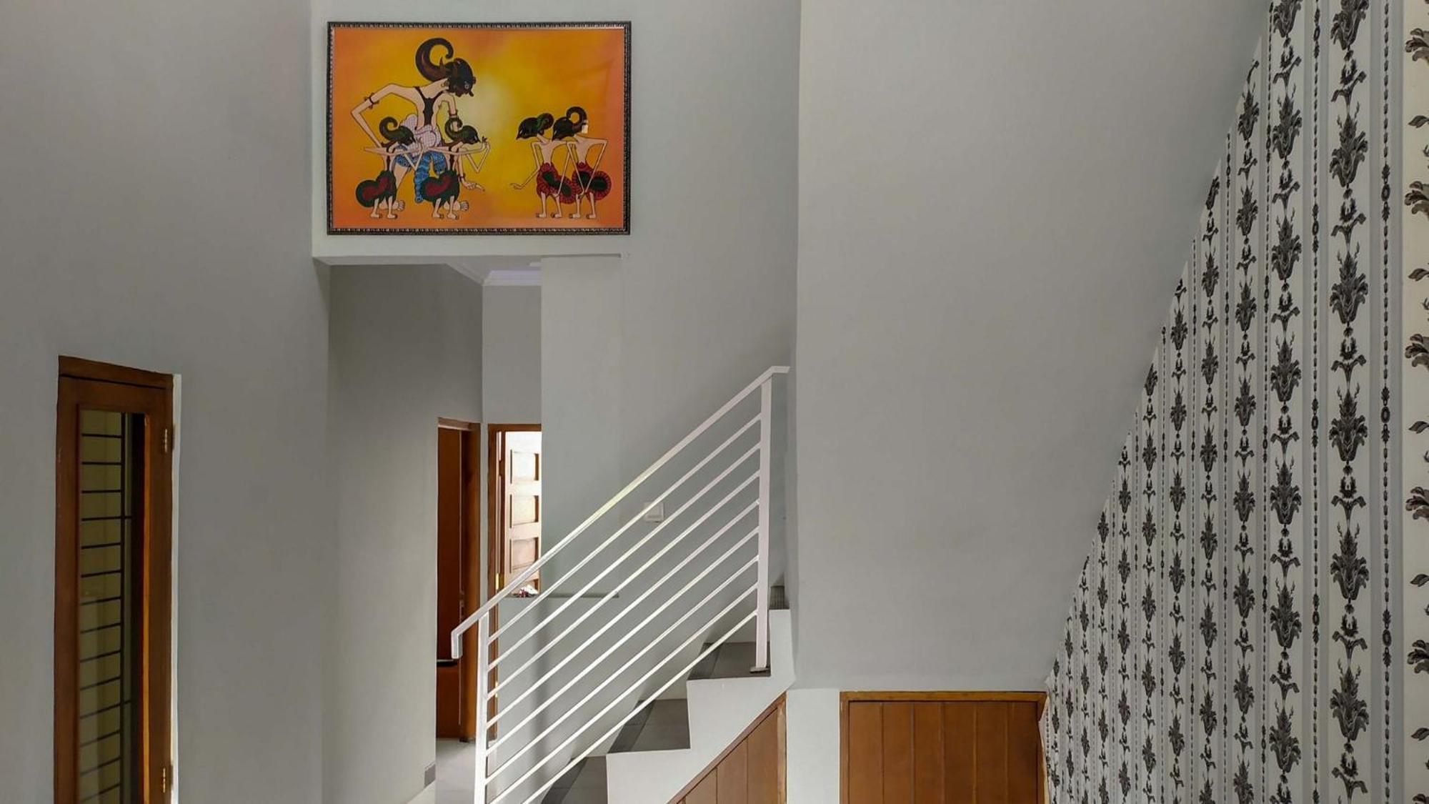 Omah Leren Mitra Reddoorz Near Gembiraloka Zoo Yogyakarta Hotell Exteriör bild